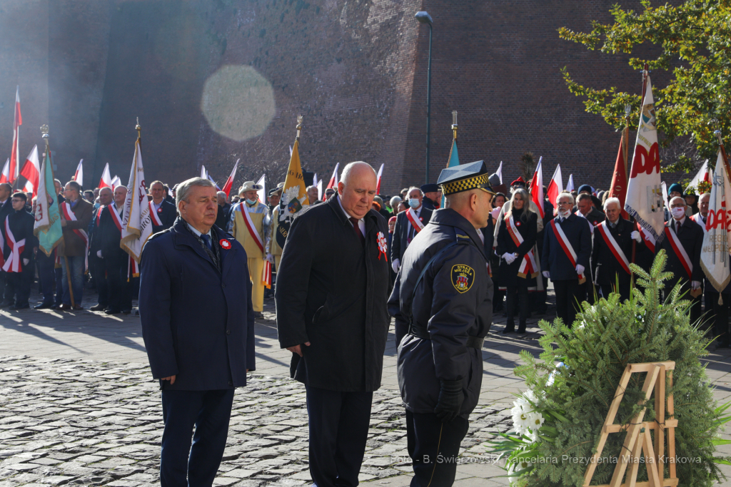 bs_211111_3588.jpg-Uroczystości, 11 Listopada, Kośmider  Autor: B. Świerzowski