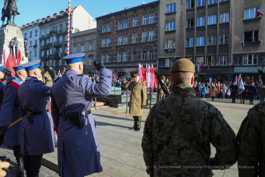 bs_211111_3639.jpg-Uroczystości, 11 Listopada, Kośmider