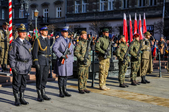 bs_211111_3760.jpg-Uroczystości, 11 Listopada, Kośmider