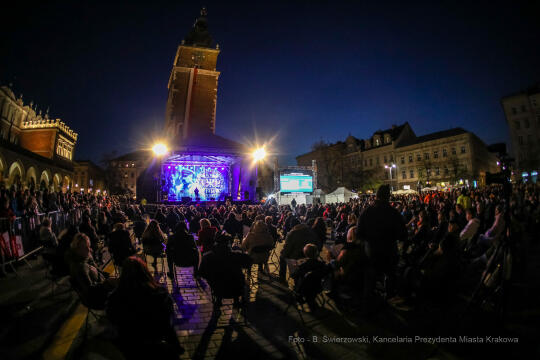 bs_211111_3987.jpg-Lekcja Śpiewania