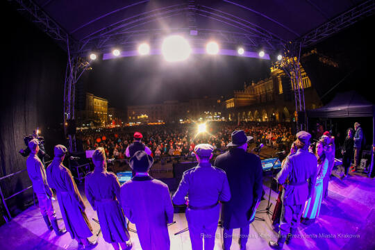 bs_211111_4032.jpg-Lekcja Śpiewania