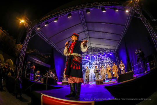 bs_211111_4053.jpg-Lekcja Śpiewania