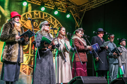 bs_211111_4068.jpg-Lekcja Śpiewania