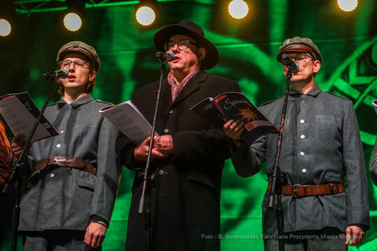 bs_211111_4089.jpg-Lekcja Śpiewania