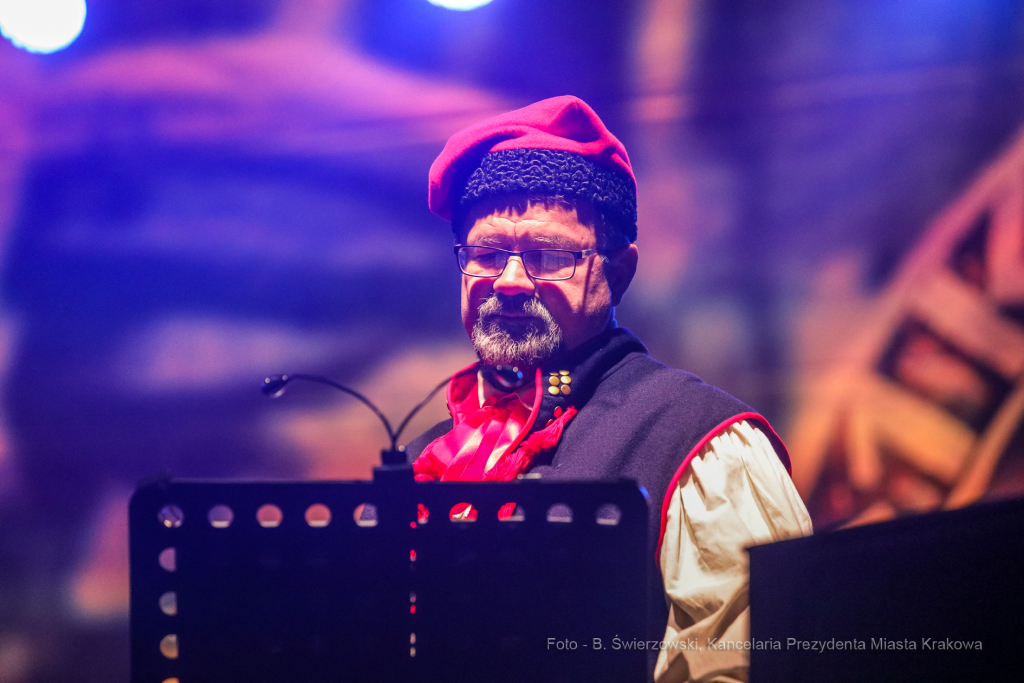 bs_211111_4117.jpg-Lekcja Śpiewania  Autor: B. Świerzowski