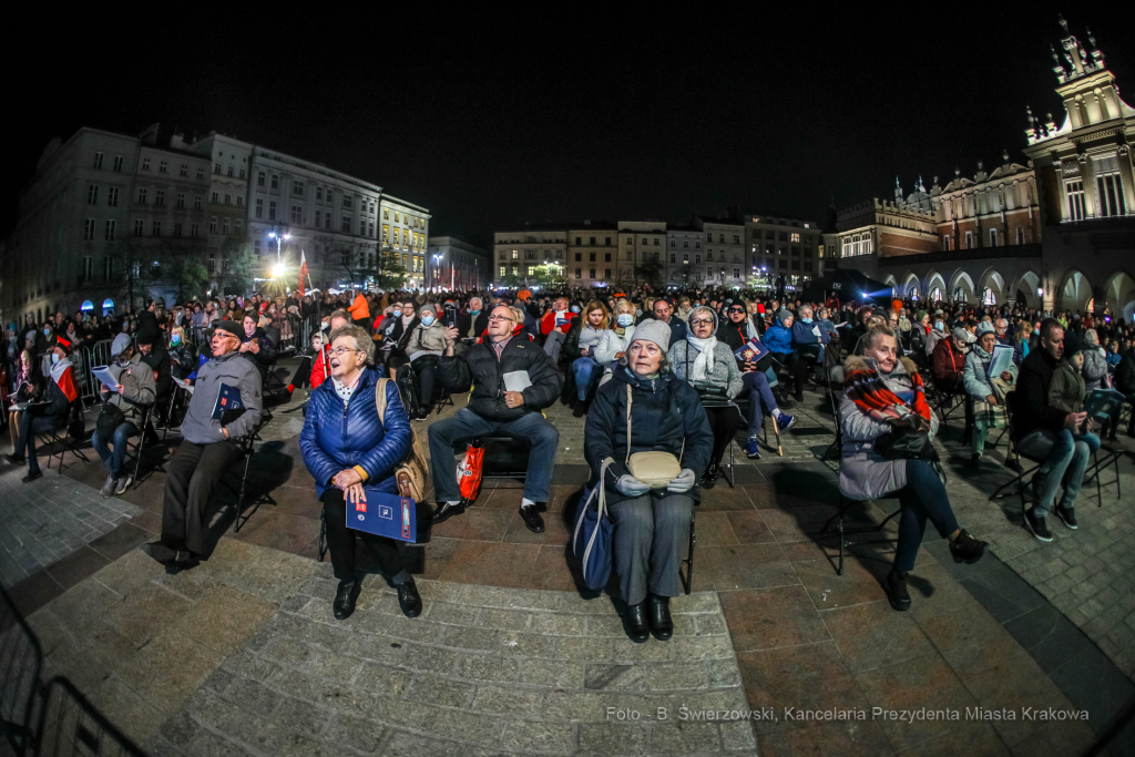 bs_211111_4178.jpg-Lekcja Śpiewania  Autor: B. Świerzowski