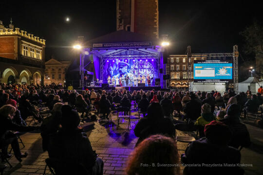 bs_211111_4392.jpg-Lekcja Śpiewania