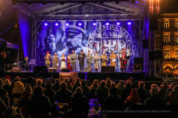 bs_211111_4396.jpg-Lekcja Śpiewania