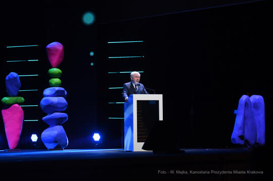 055jpg.jpg-Kongrers Open Eyes Economy Summit