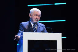 066jpg.jpg-Kongrers Open Eyes Economy Summit