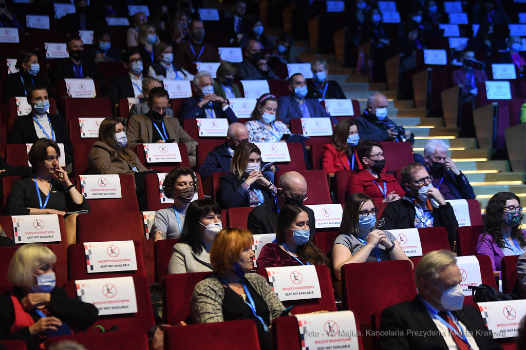 099jpg.jpg-Kongrers Open Eyes Economy Summit  Autor: W. Majka