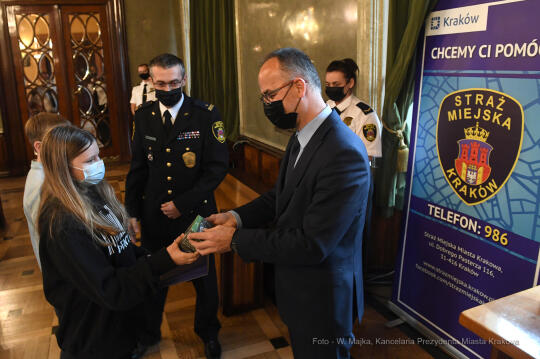 011jpg.jpg-Prawo i my - konmkurs