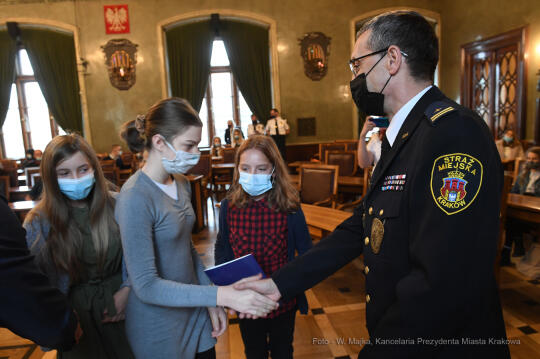 2929jpg.jpg-Prawo i my - konmkurs