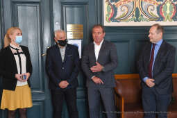 055jpg.jpg-Prezentacja medali olimpijskich zdobytych przez Krakowian