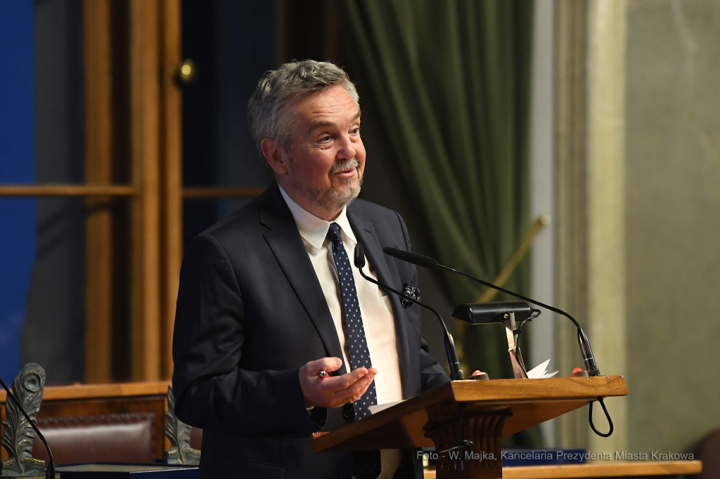 077jpg.jpg-Pióro Biznesu  Autor: W. Majka