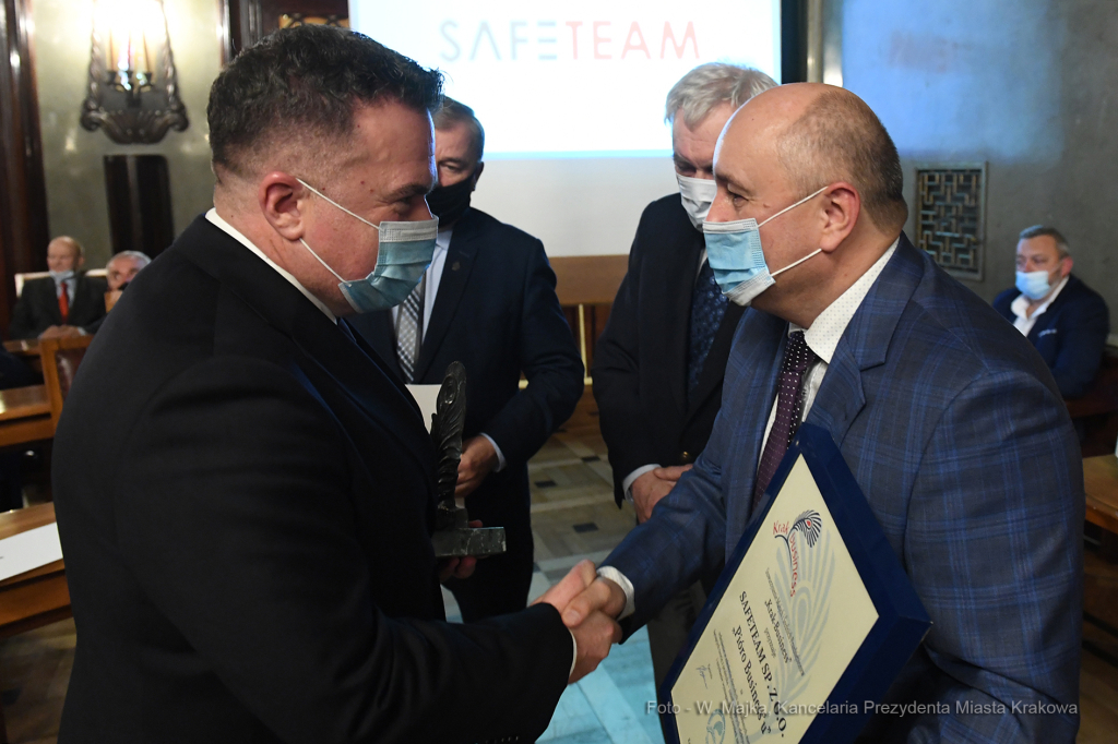 2222jpg.jpg-Pióro Biznesu  Autor: W. Majka