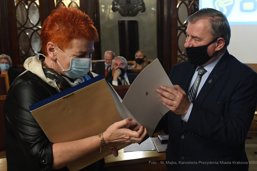 2525jpg.jpg-Pióro Biznesu  Autor: W. Majka