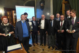 2626jpg.jpg-Pióro Biznesu