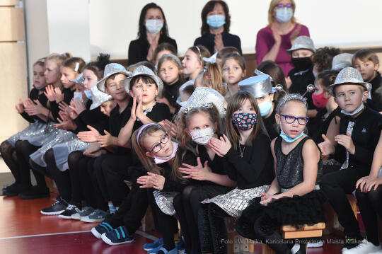 022jpg.jpg-Szkoła 134 im. St. Lema