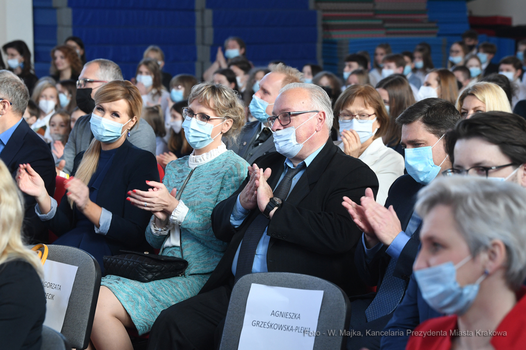 055jpg.jpg-Szkoła 134 im. St. Lema  Autor: W. Majka