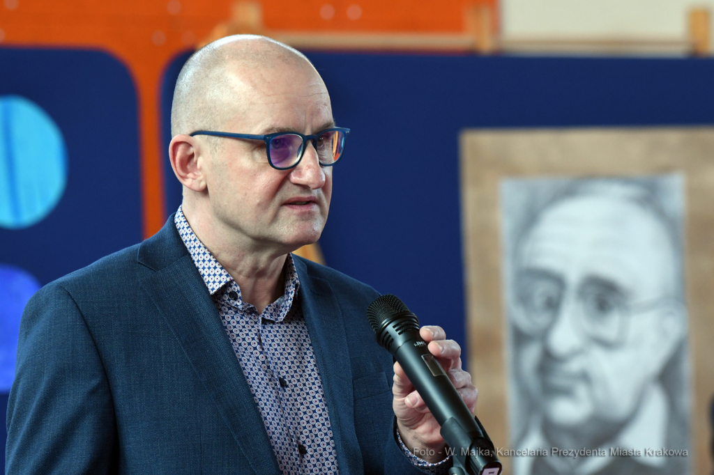 1212jpg.jpg-Szkoła 134 im. St. Lema  Autor: W. Majka