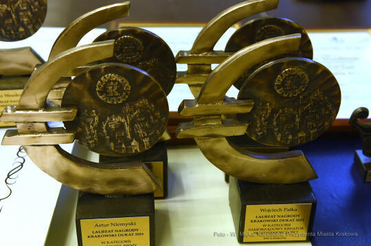 066jpg.jpg-171 lat IPH - Krakowski Dukat