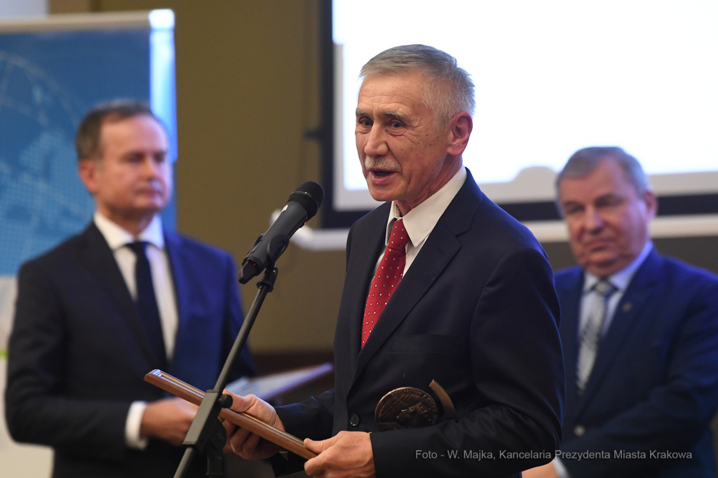 1414jpg.jpg-171 lat IPH - Krakowski Dukat  Autor: W. Majka