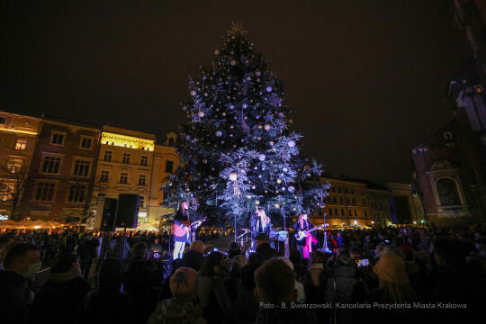 bs_211127_6061.jpg-Choinka 2021, Majchrowski