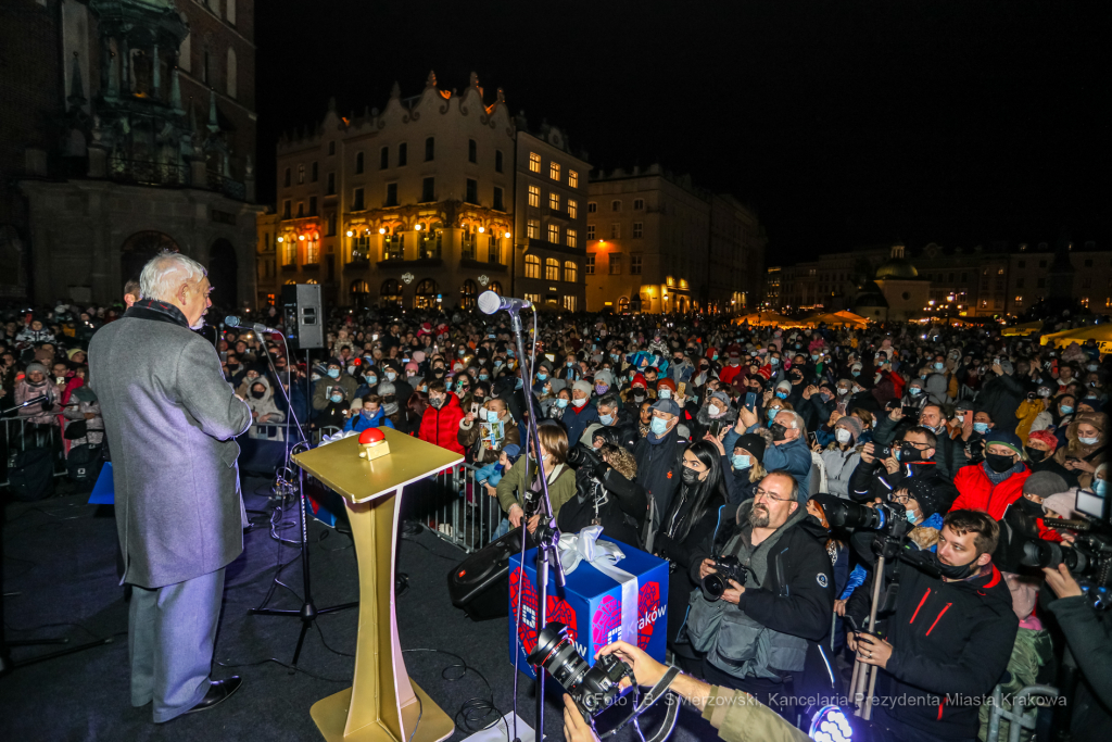 bs_211127_6105.jpg-Choinka 2021, Majchrowski  Autor: B. Świerzowski