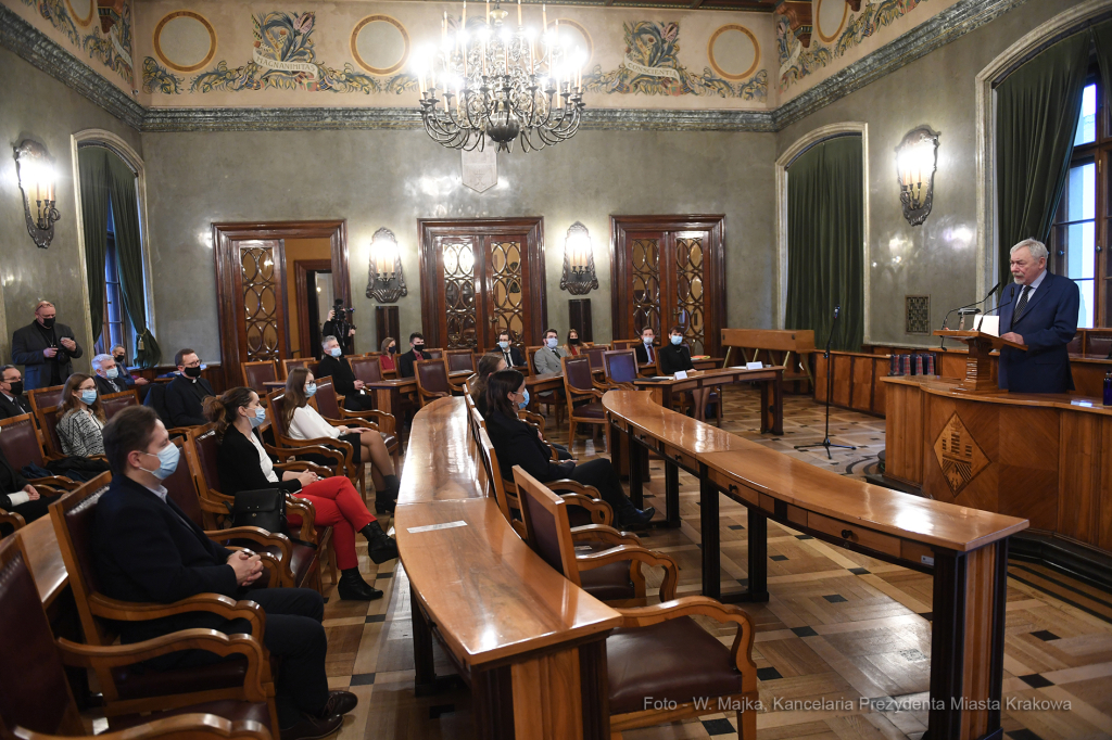 022jpg.jpg-Mistrz Matury, Technik 100% i Ósmoklasista 100%  Autor: W. Majka