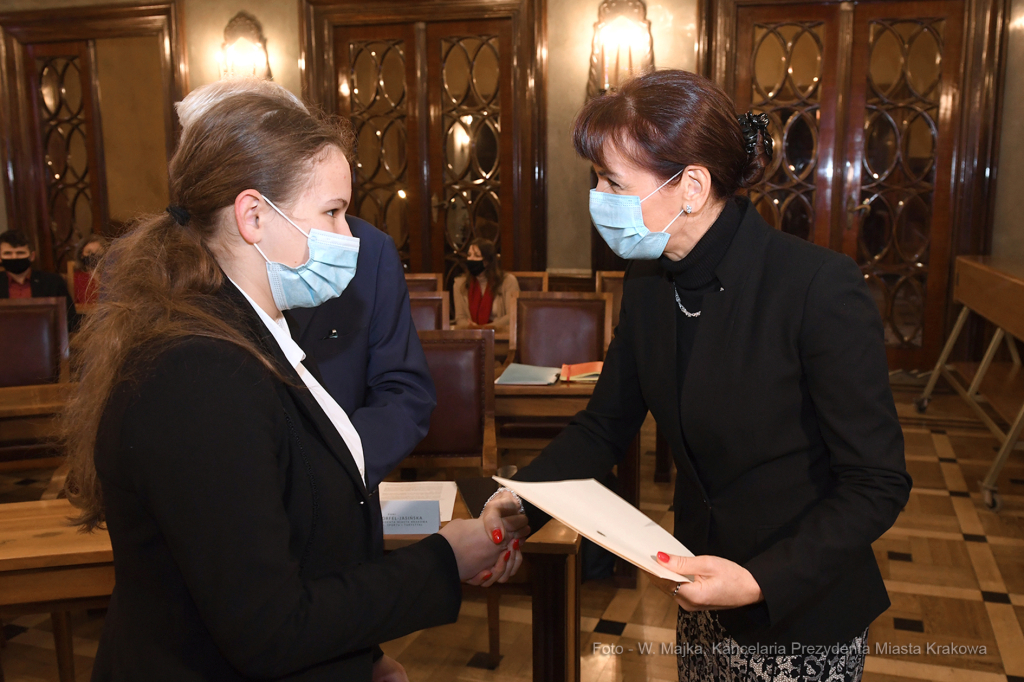 077jpg.jpg-Mistrz Matury, Technik 100% i Ósmoklasista 100%  Autor: W. Majka