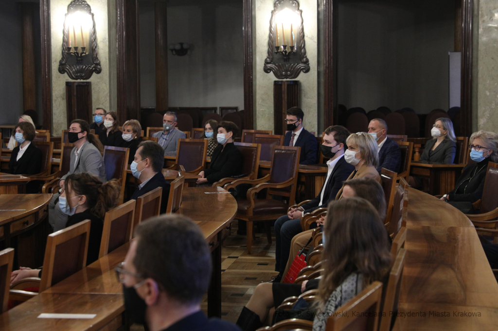 044jpg.jpg-Wręczenie nagród Mistrz Matury, Technik 100% i Ósmoklasista 100%,  Autor: B. Świerzowski