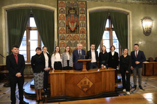 2222jpg.jpg-Wręczenie nagród Mistrz Matury, Technik 100% i Ósmoklasista 100%,