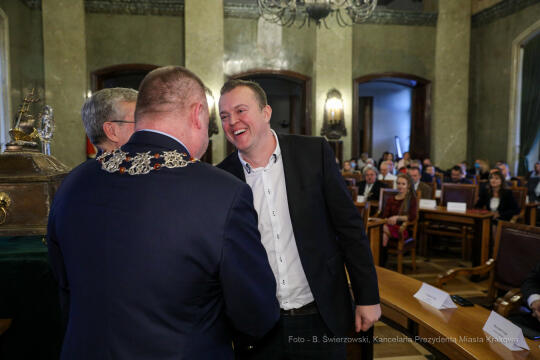 bs_211205_7226.jpg-Święto Kupców, Majchrowski, Sala Obrad