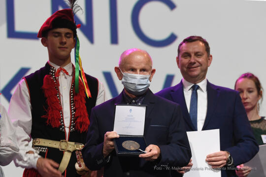 4141jpg.jpg-Gala 30-lecia Dzielnic