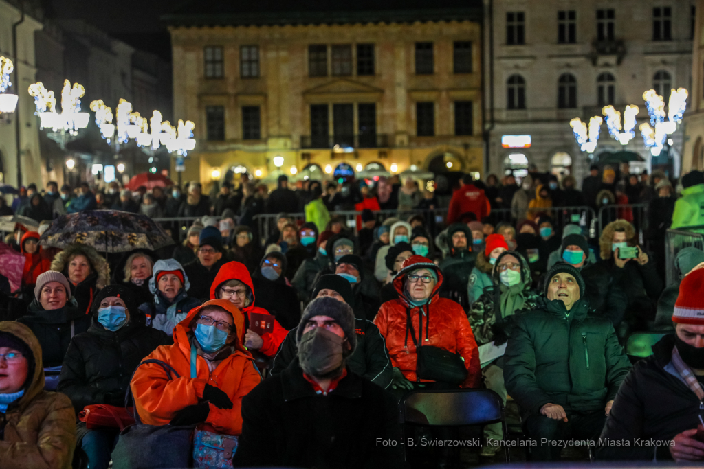 bs_211219_1205.jpg-Lekcja Śpiewania, Kolędy, Mały Rynek  Autor: B. Świerzowski