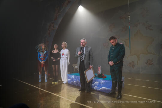 bs_211219_1532.jpg-Teatr Nowy Proxima, Majchrowski, Jubileusz