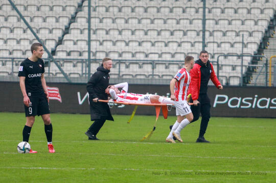 1111jpg.jpg-noworoczny trening Cracovii