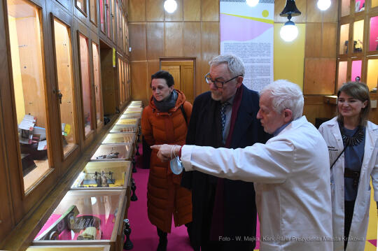 2727jpg.jpg-klinika zabawek