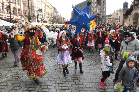 1414jpg.jpg-Orszak Trzech Króli w Krakowie
