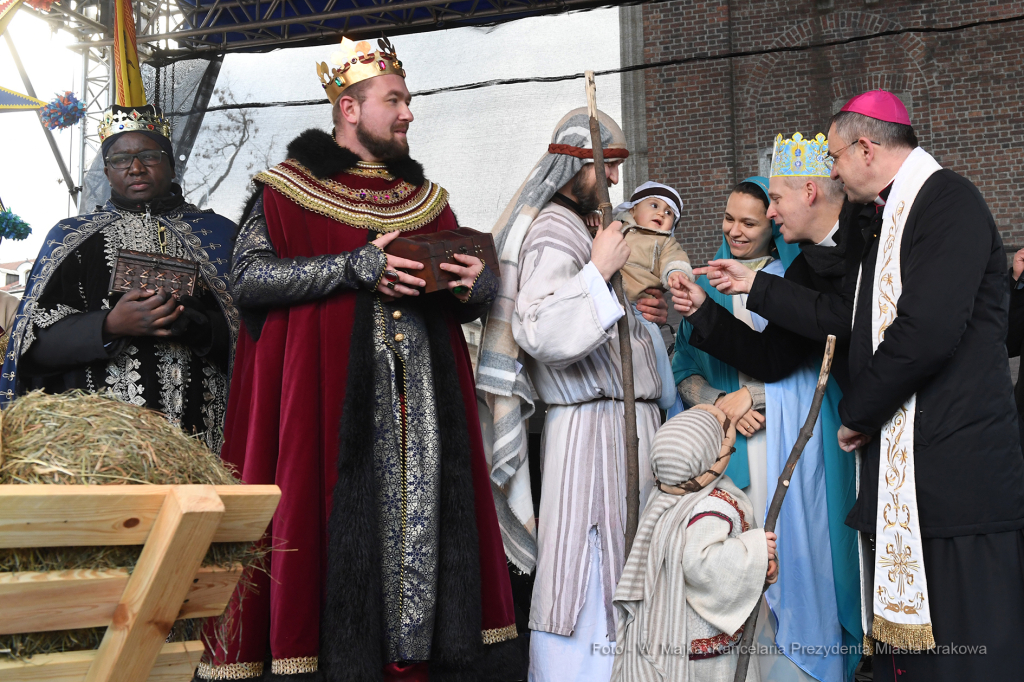 4545jpg.jpg-Orszak Trzech Króli w Krakowie  Autor: W. Majka