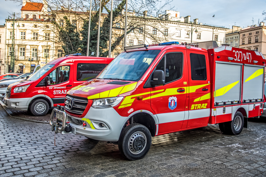 bs_220108_3331.jpg-OSP, Wozy Strażackie, Fryczek  Autor: B. Świerzowski