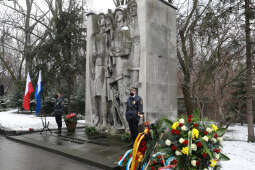 bs_220118_4135.jpg-77. rocznica zakończenia okupacji hitlerowskiej w Krakowie