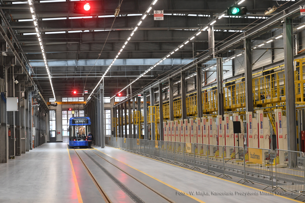 1111jpg.jpg-Zajezdnia tramwajowa  Autor: W. Majka