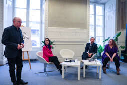 bs_220209_5825.jpg-Opera Rara 2022 - konferencja prasowa