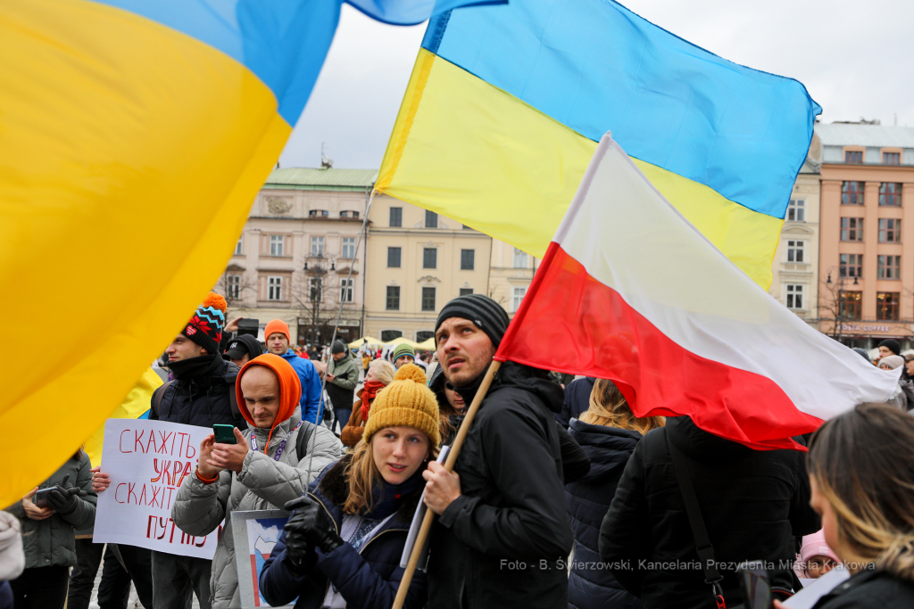 bs-lutego 20, 2022-img_7081.jpg-Pochód solidarności z Ukrainą w Krakowie