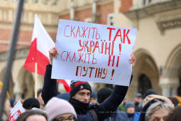 bs-lutego 20, 2022-img_7153.jpg-Pochód solidarności z Ukrainą w Krakowie