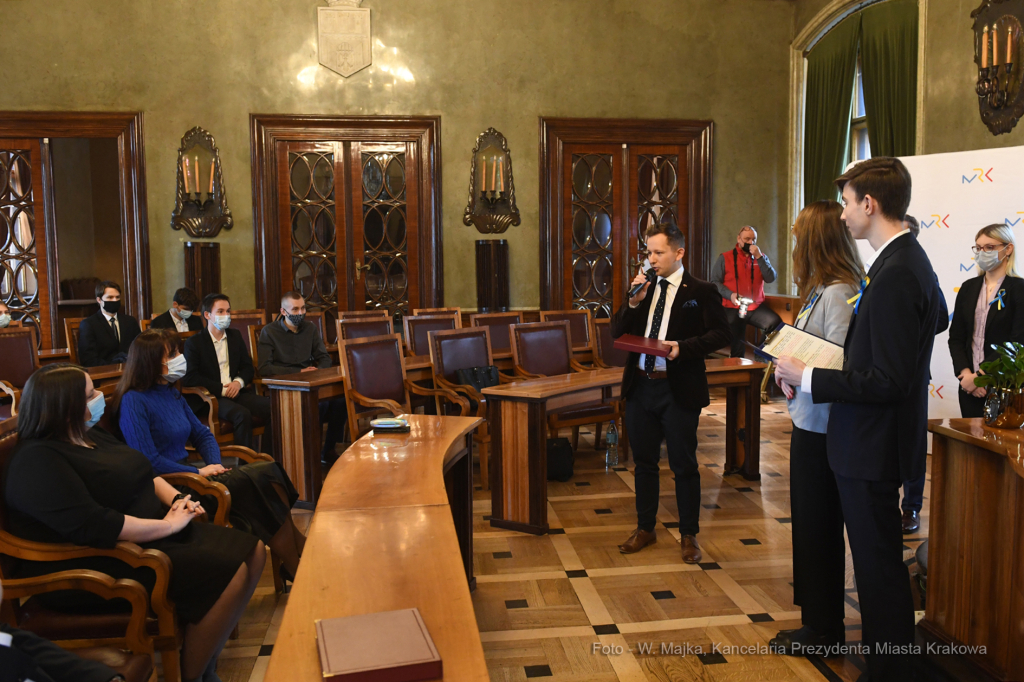 1111jpg.jpg-Gala nagród Przyjaciela Krakowskiej Młodzieży  Autor: W. Majka