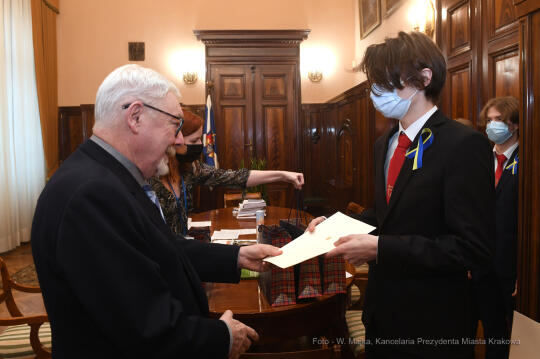 033jpg.jpg-Spotkanie ze zwycięzcami w konkursie Europejskiej Agencji Lotniczej CanSat