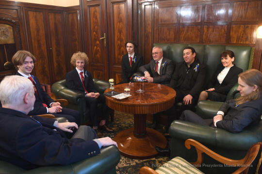 1010jpg.jpg-Spotkanie ze zwycięzcami w konkursie Europejskiej Agencji Lotniczej CanSat